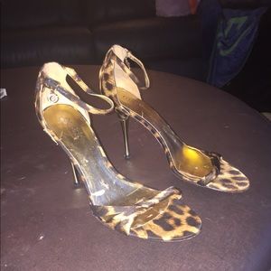 Gold Leopard Guess Stilettos